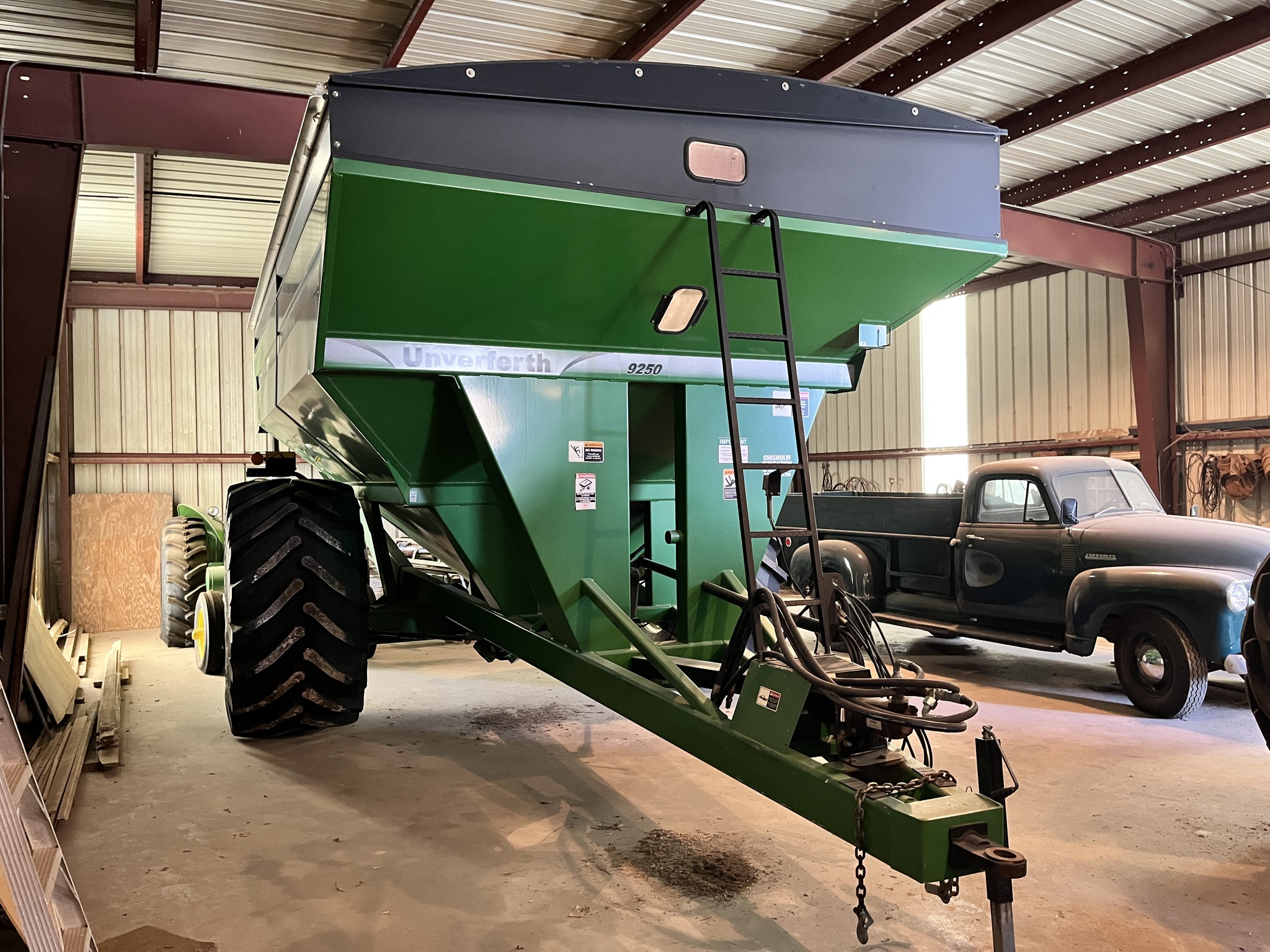 2012 Unverferth 9250 Image 6