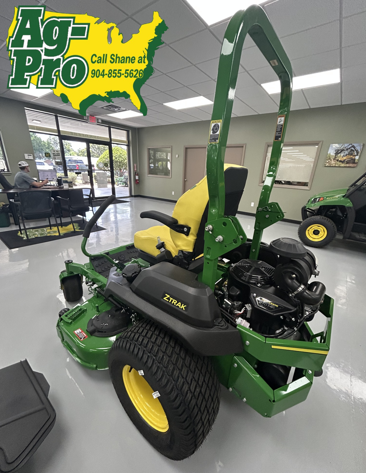 2025 John Deere Z760R Image 4