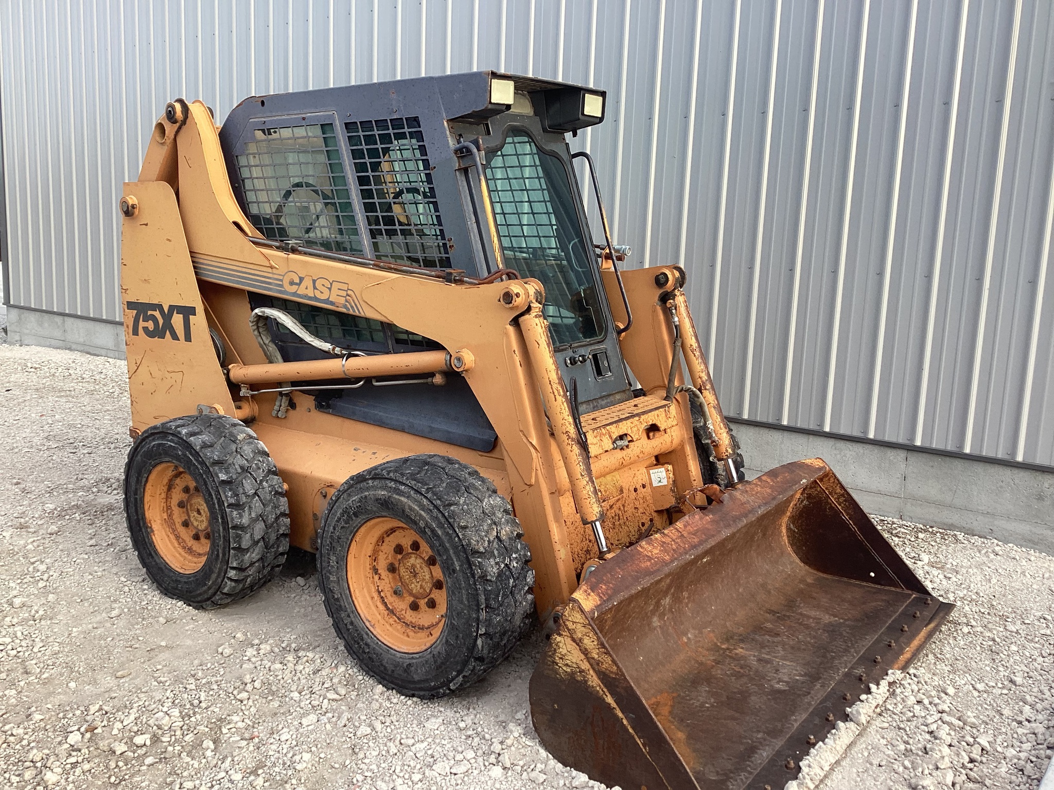 2001 Case 75XT Image 1