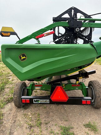 Used 2024 John Deere HD50R Combine Platforms at Horizon Ag & Turf in Falher, AB - Photo3
