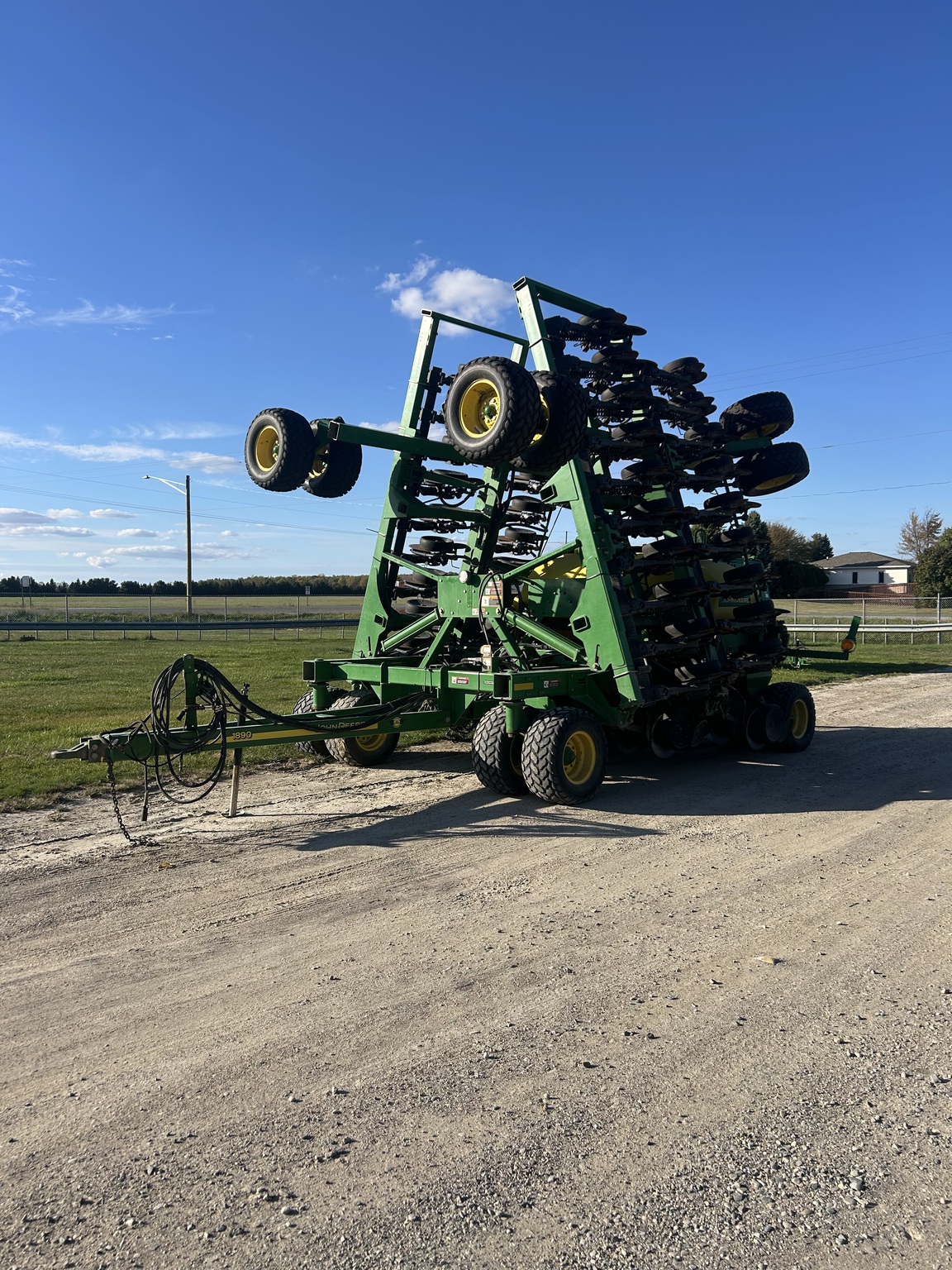 2004 John Deere 1890 Image 2