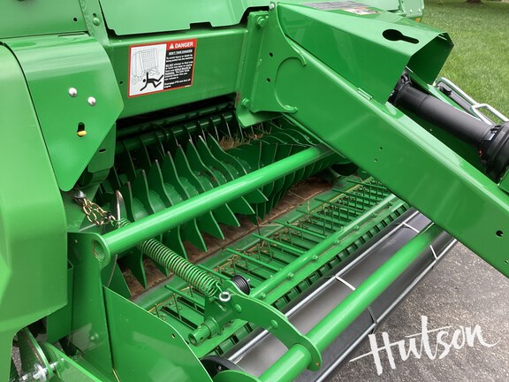 Photo of 2024 John Deere 561R