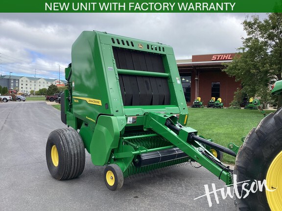 Photo of 2024 John Deere 561R