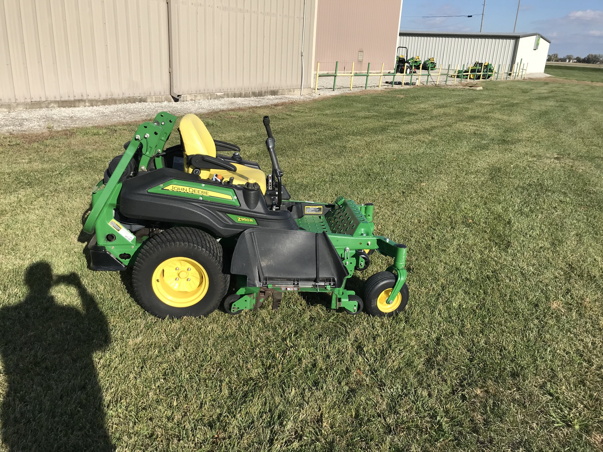 2013 John Deere Z950R Image 3