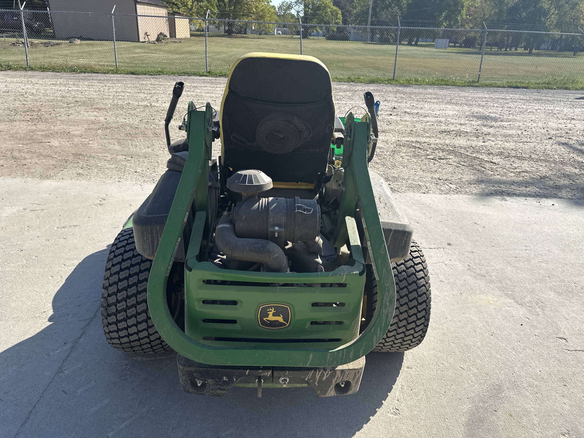 2023 John Deere Z950R Image 4