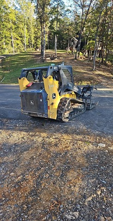 2017 John Deere 317G-5