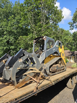 2017 John Deere 317G-3