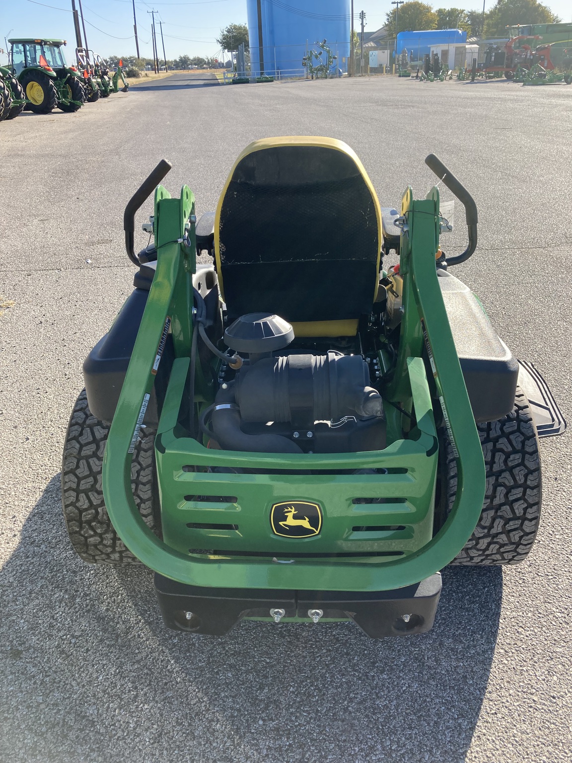 2021 John Deere Z920M Image 3