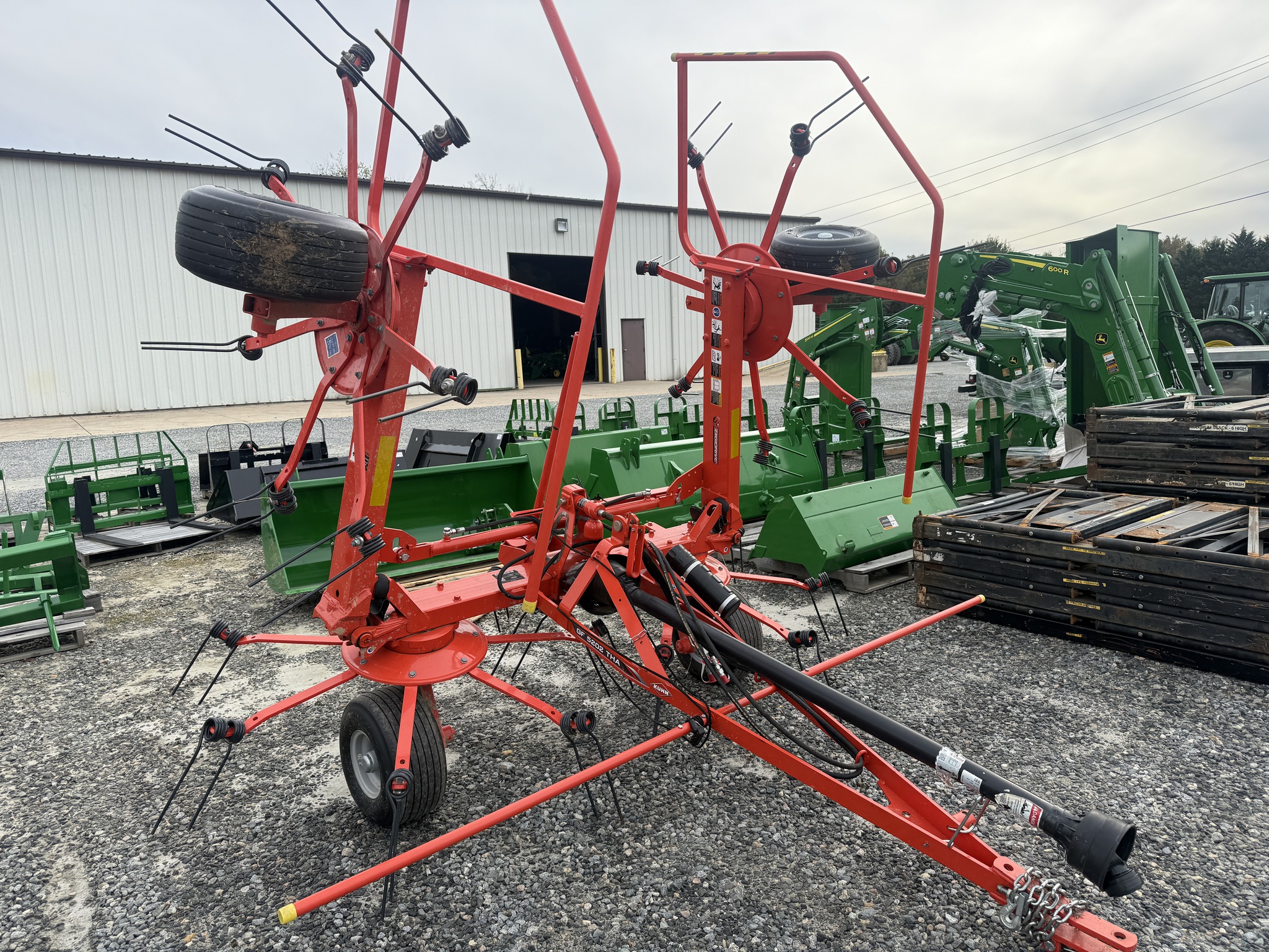 2023 Kuhn GF5202 Image 2