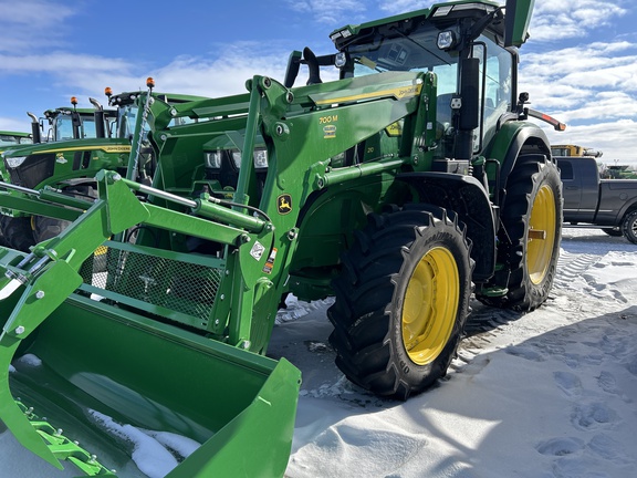 Used 2024 John Deere 7R 210 Row Crop Tractors at Horizon Ag & Turf in Lloydminster, AB - Photo2