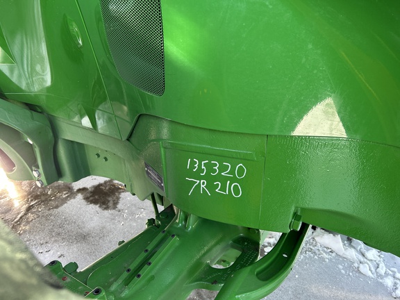 Used 2024 John Deere 7R 210 Row Crop Tractors at Horizon Ag & Turf in Lloydminster, AB - Photo3