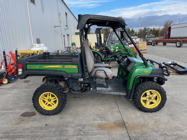2012 John Deere XUV 825I GREEN Image 2