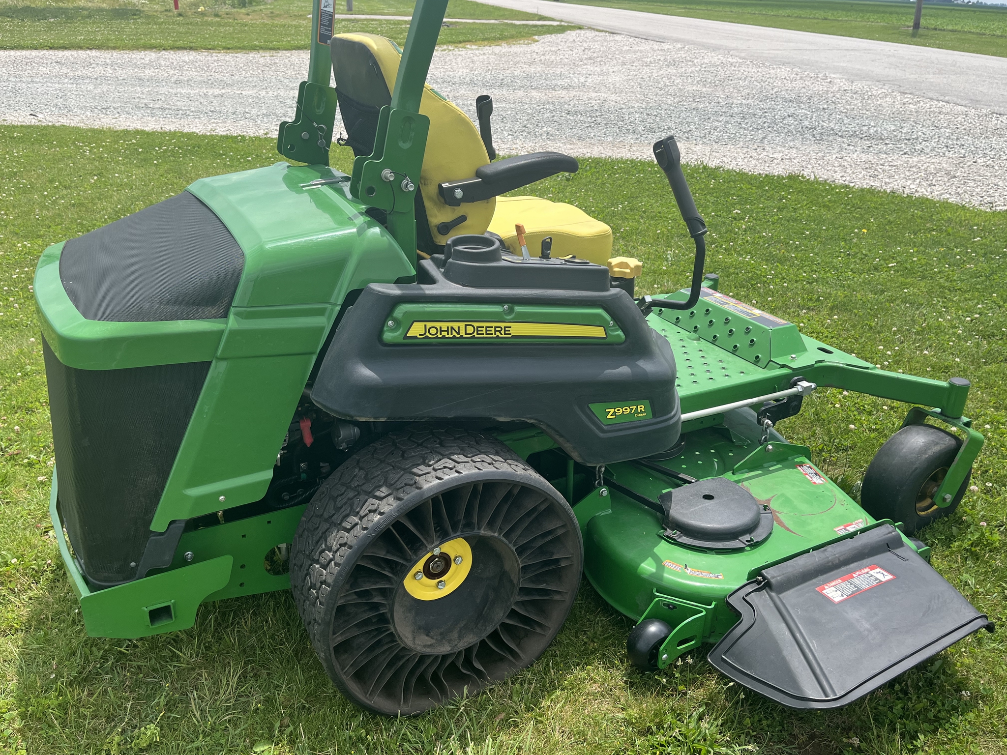 2024 John Deere Z997R Image 4