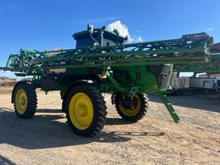 2015 John Deere R4038 Image 1