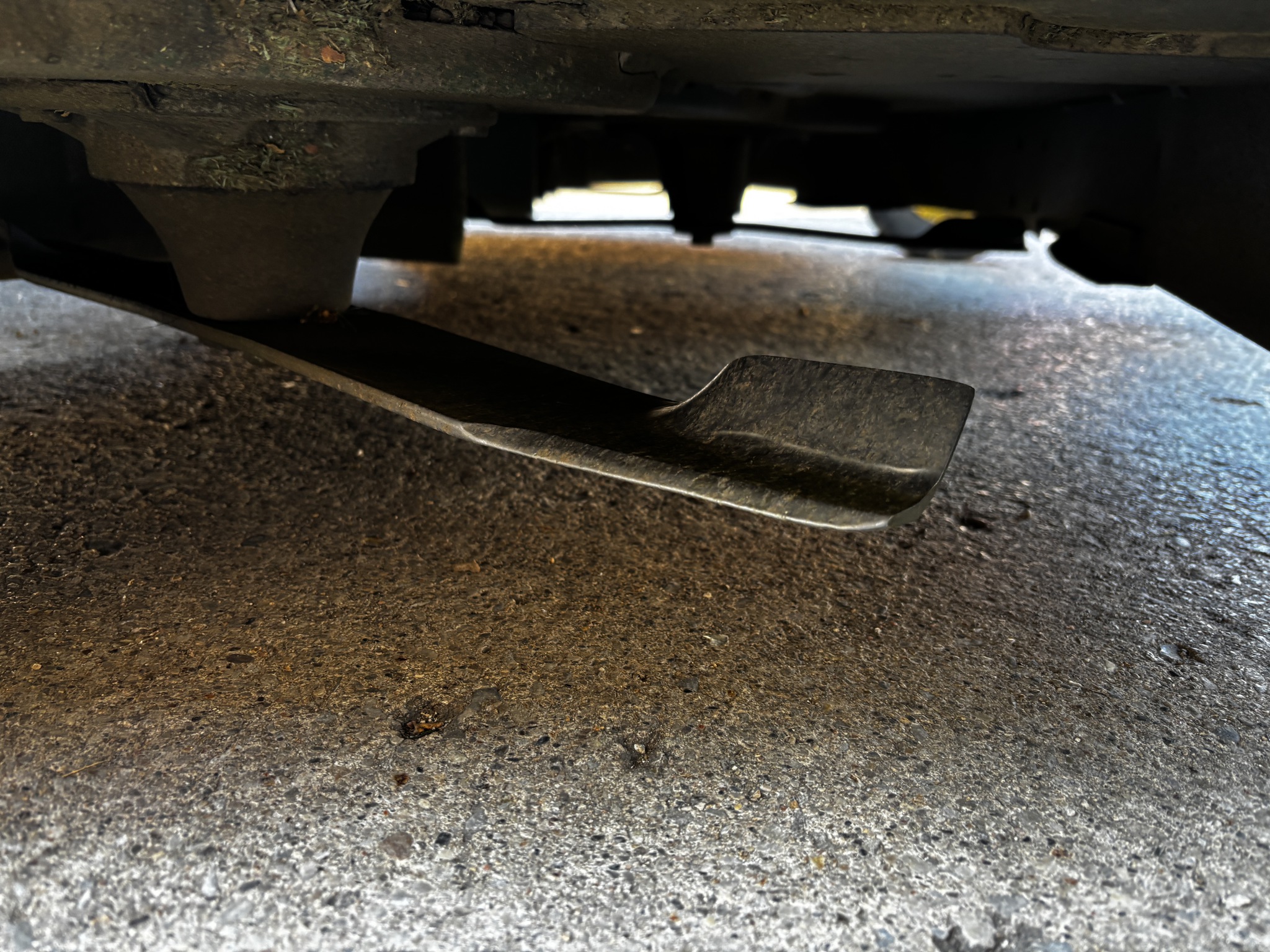 Used 2018 John Deere 1550 Commercial Front Mowers at Koenig Equipment in Richmond, IN - PhotoXL11