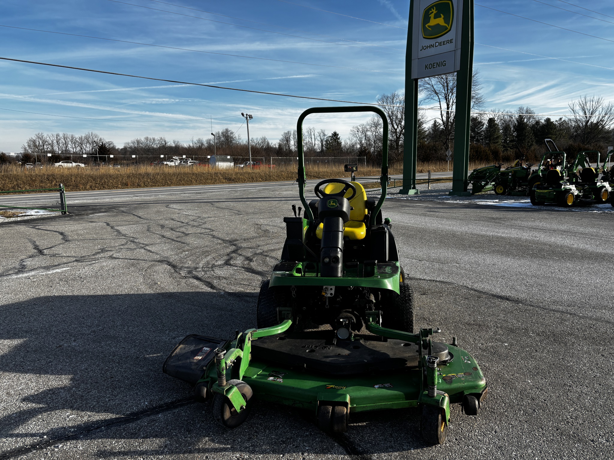 Used 2018 John Deere 1550 Commercial Front Mowers at Koenig Equipment in Richmond, IN - PhotoXL2