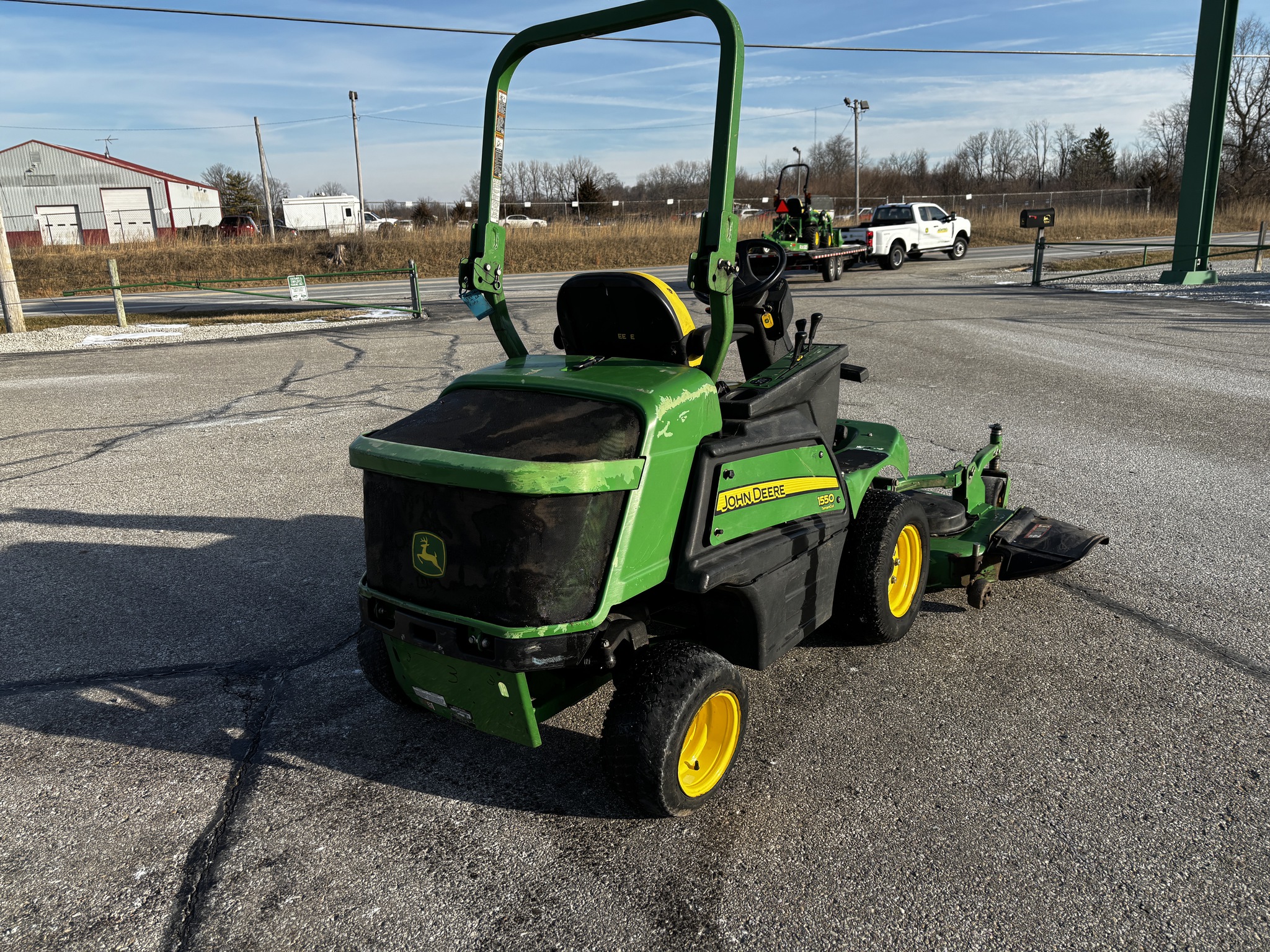 Used 2018 John Deere 1550 Commercial Front Mowers at Koenig Equipment in Richmond, IN - PhotoXL5