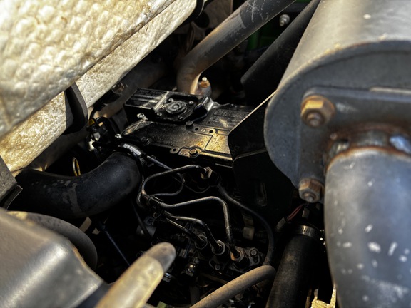 Used 2018 John Deere 1550 Commercial Front Mowers at Koenig Equipment in Richmond, IN - Photo11