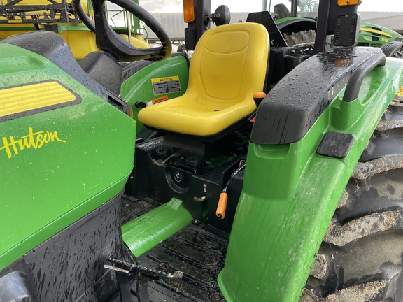 Photo of 2024 John Deere 4044M