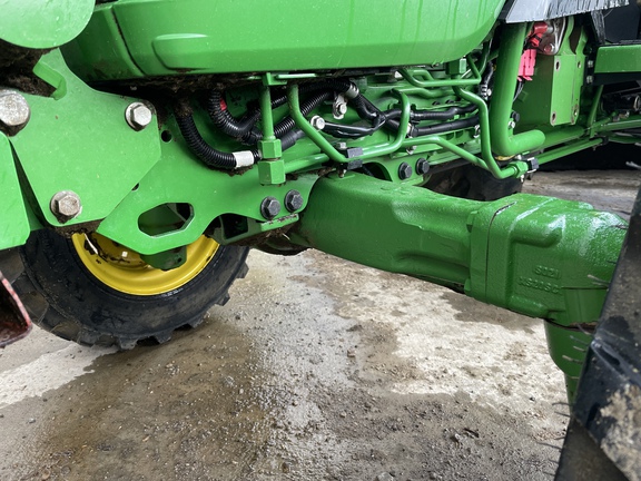 Photo of 2024 John Deere 4044M