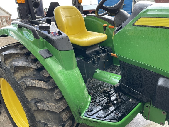 Photo of 2024 John Deere 4044M