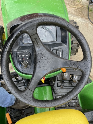 Photo of 2024 John Deere 4044M
