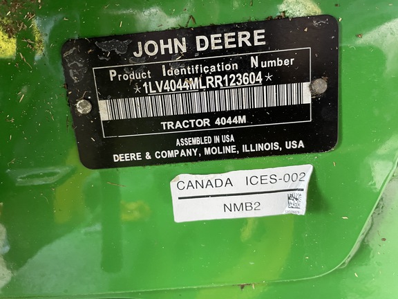 Photo of 2024 John Deere 4044M
