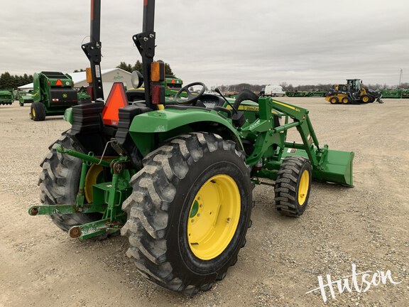Photo of 2024 John Deere 4044M