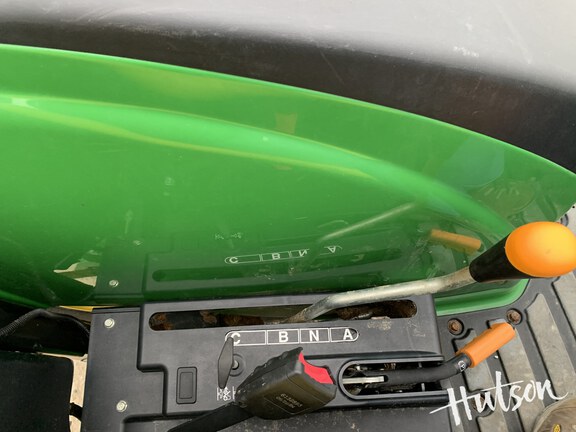 Photo of 2024 John Deere 4044M