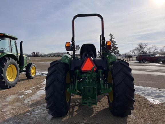 2025 John Deere 5050E - Photo7