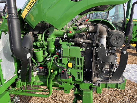 2025 John Deere 5050E - Photo22