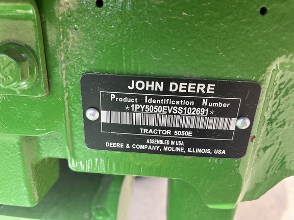 2025 John Deere 5050E - Photo36