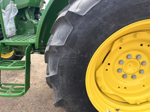 2025 John Deere 5050E - Photo20