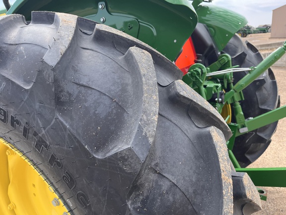 2025 John Deere 5050E - Photo21