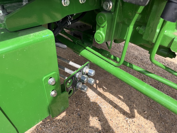 2025 John Deere 5050E - Photo29