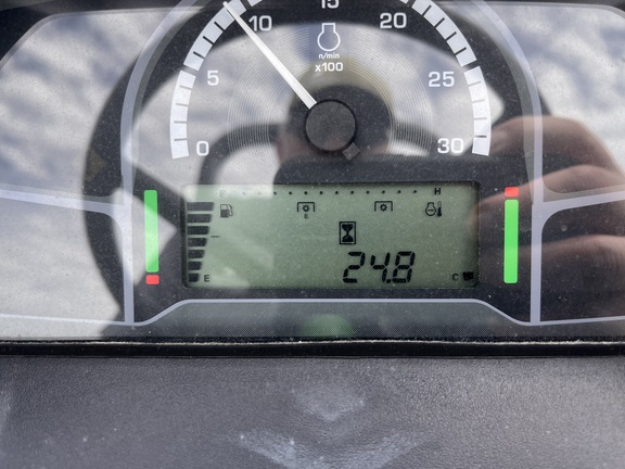 2025 John Deere 5050E - Photo35