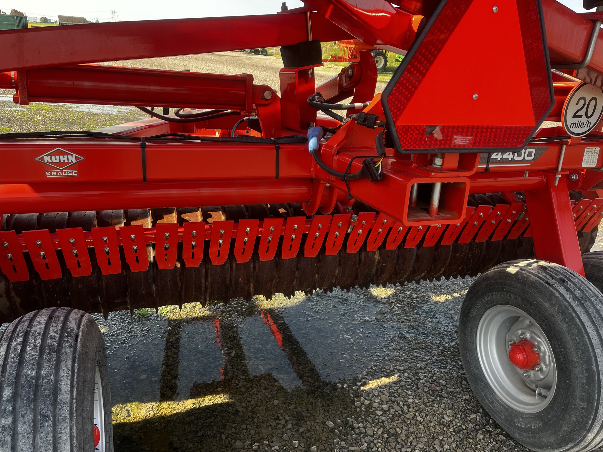 2024 Kuhn Krause 4400-32 Image 9