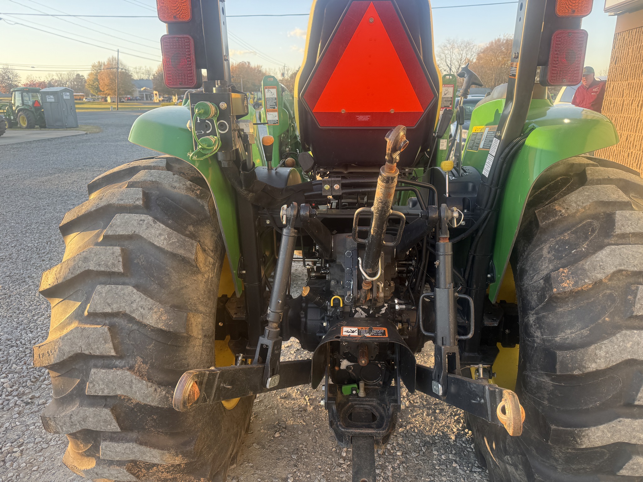 2011 John Deere 4720 Image 6