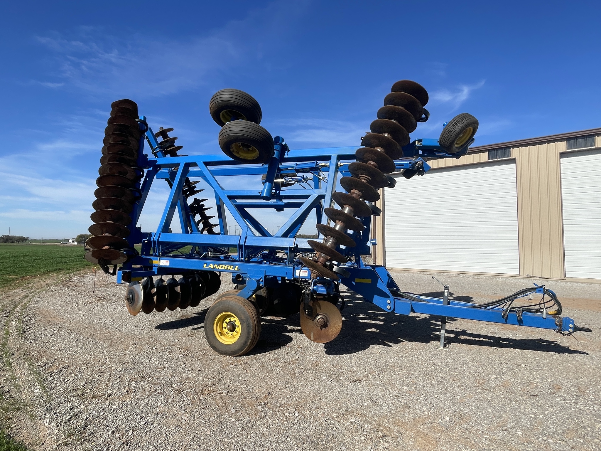 2014 Landoll 6230-29 Image 4
