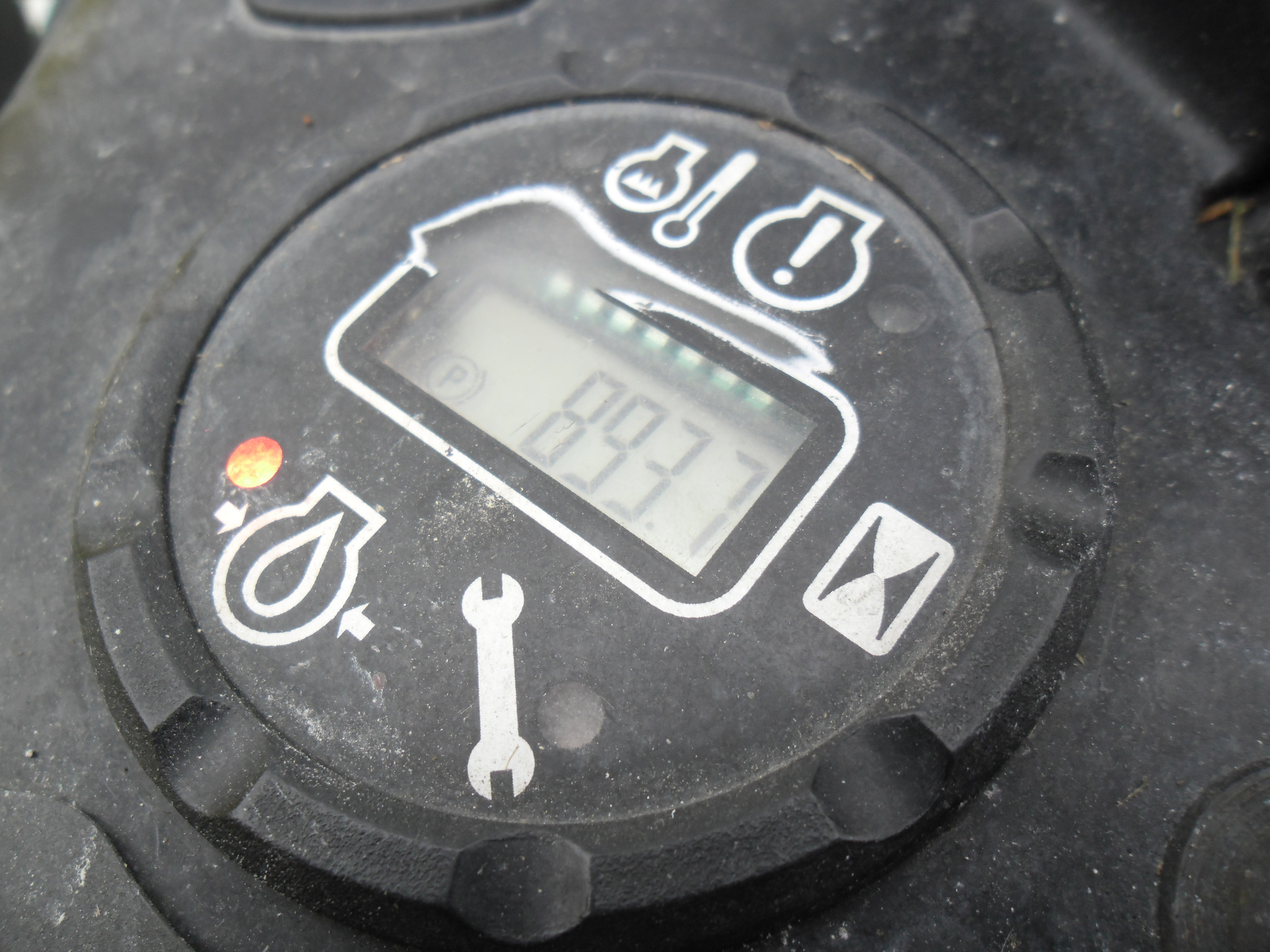 2022 John Deere Z950M Image 10