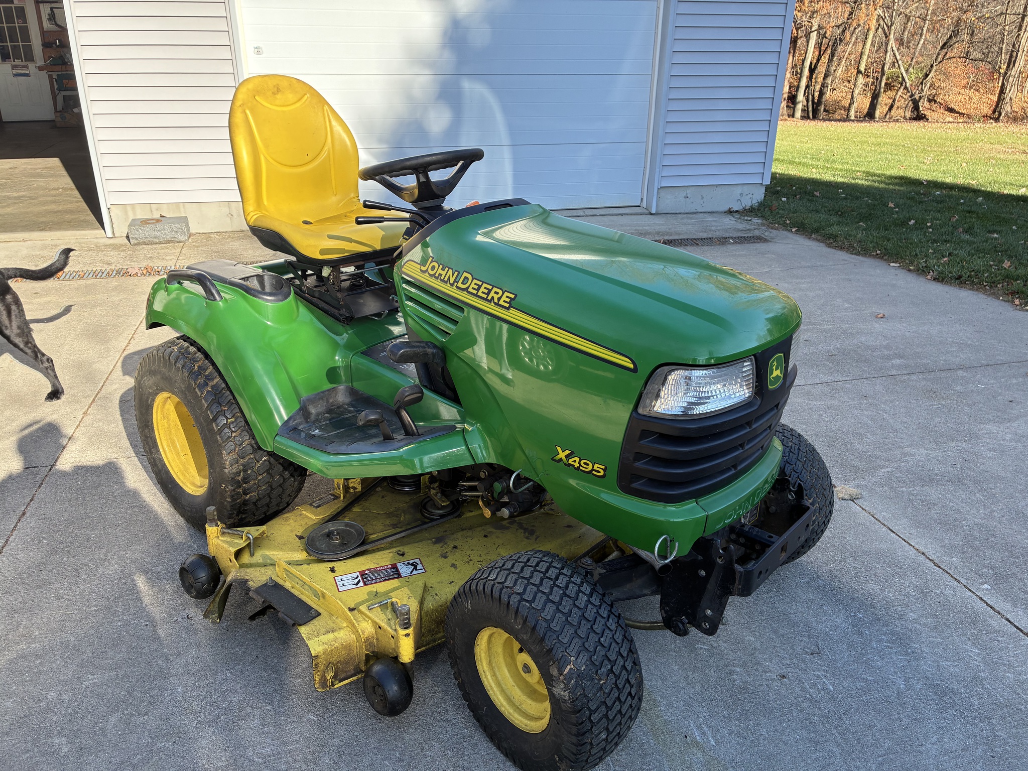 2002 John Deere X495 Image 1
