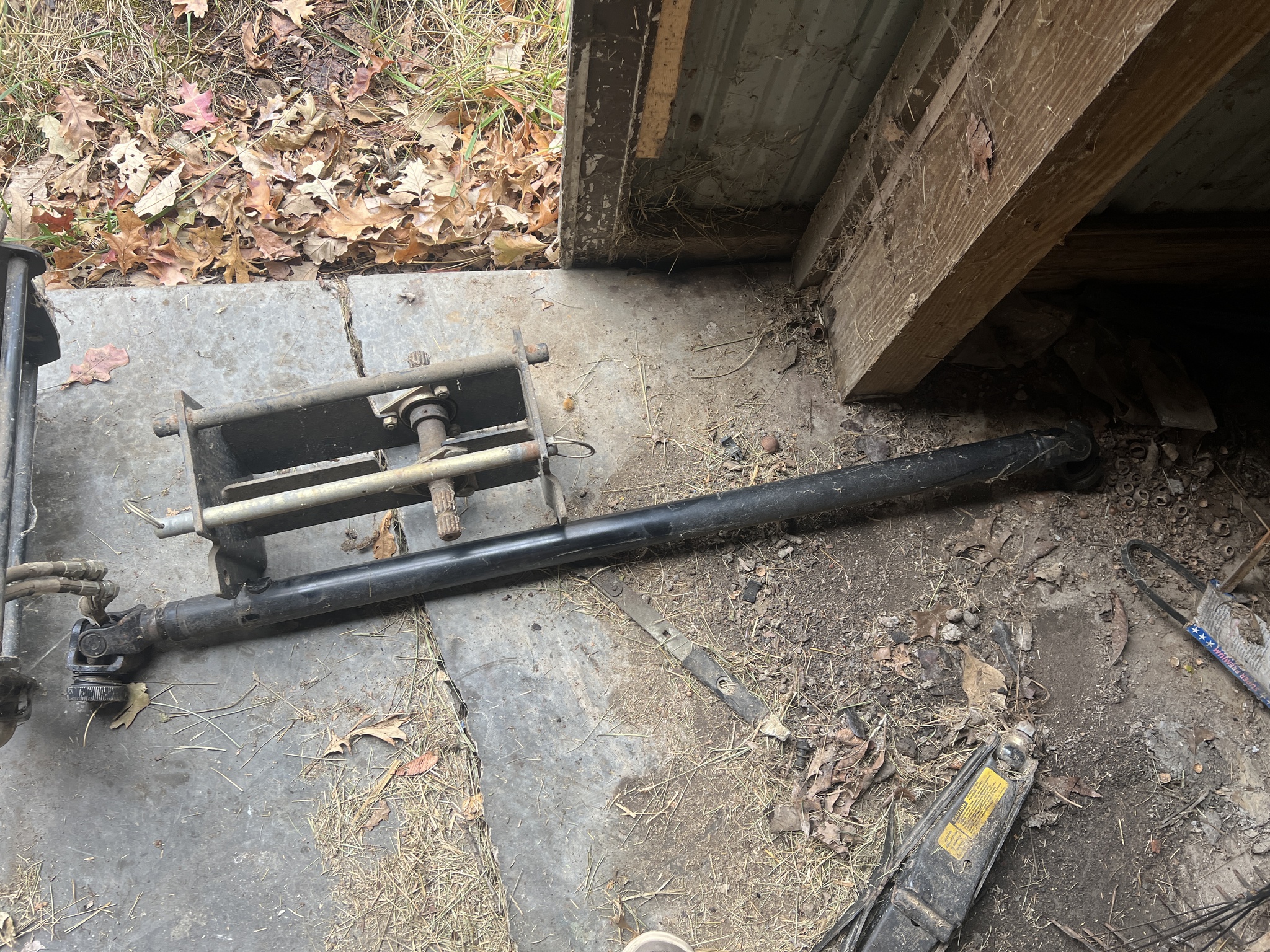 2005 John Deere 2210 Image 10