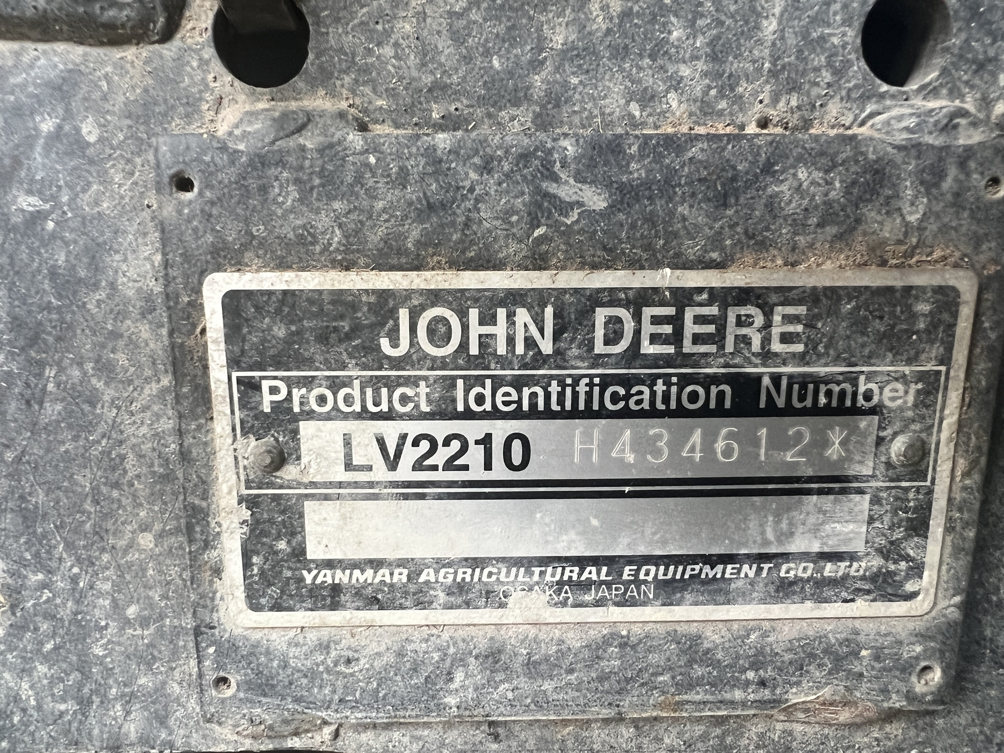 2005 John Deere 2210 Image 13