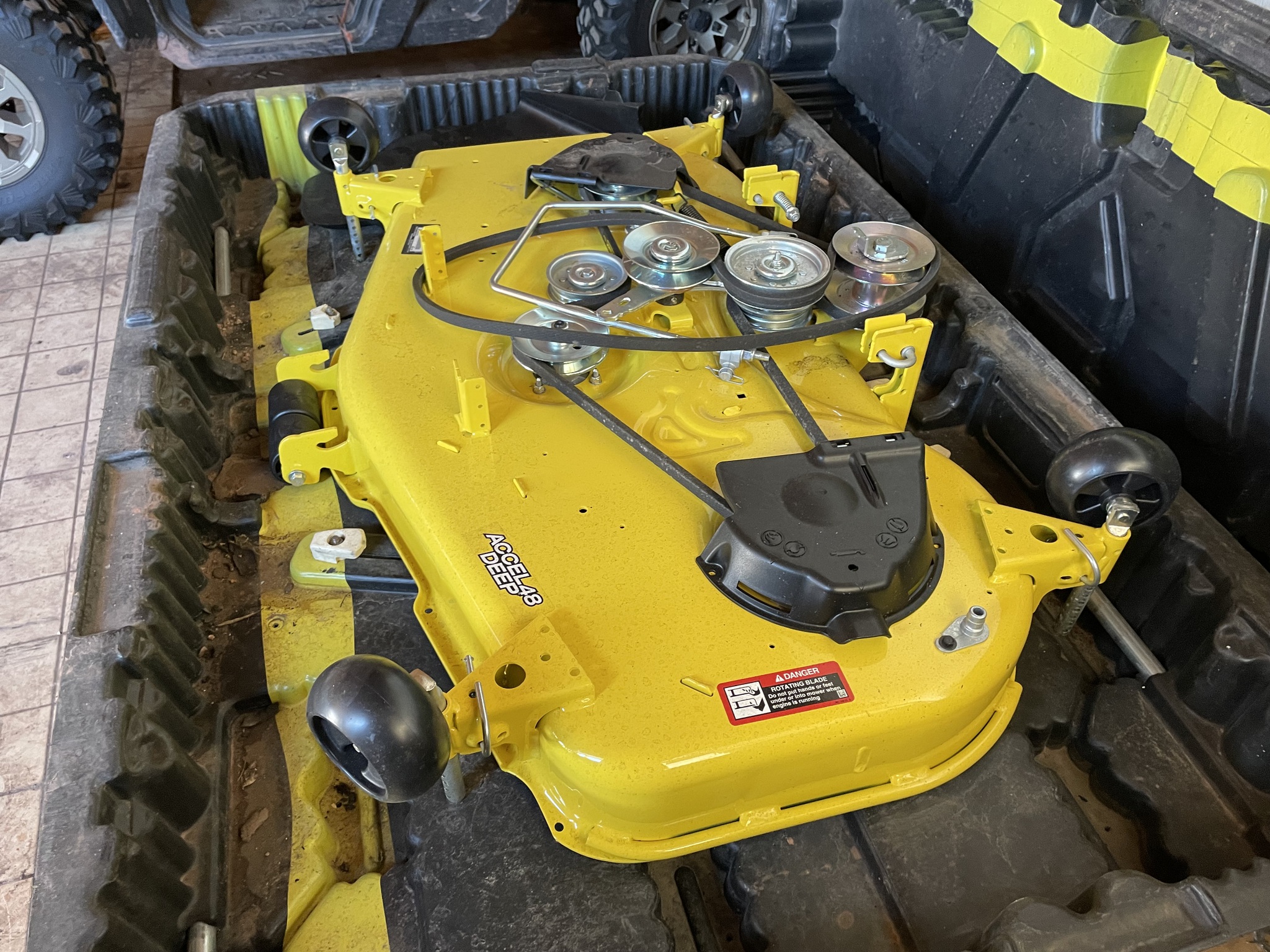 2020 John Deere 48 IN. MOWER DECK Image 3