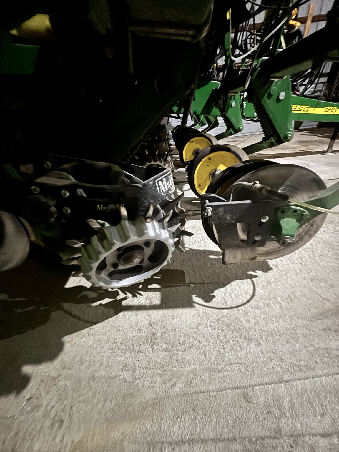 2014 John Deere 1750 Image 2
