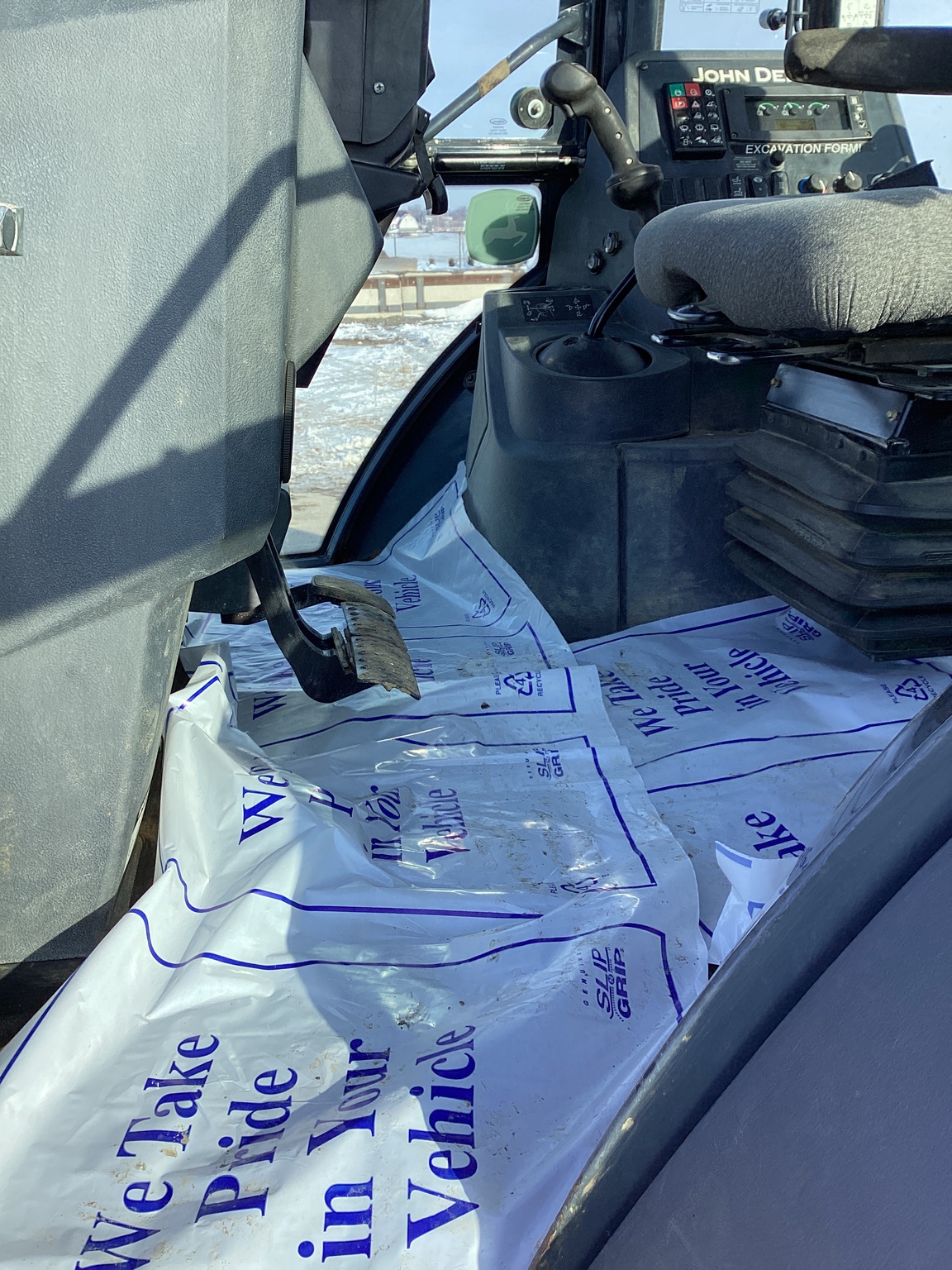 2015 John Deere 310SK Image 14