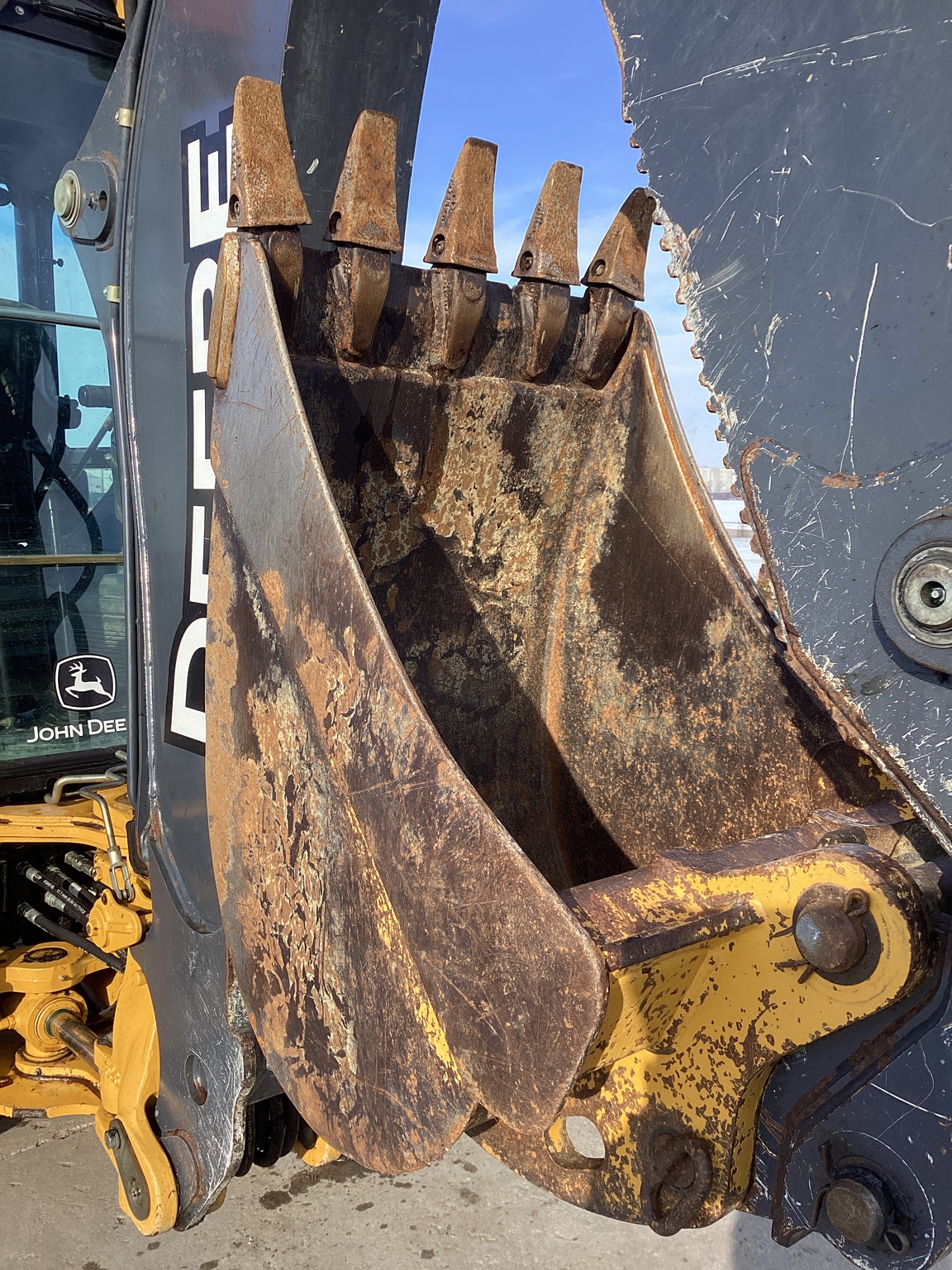 2015 John Deere 310SK Image 11