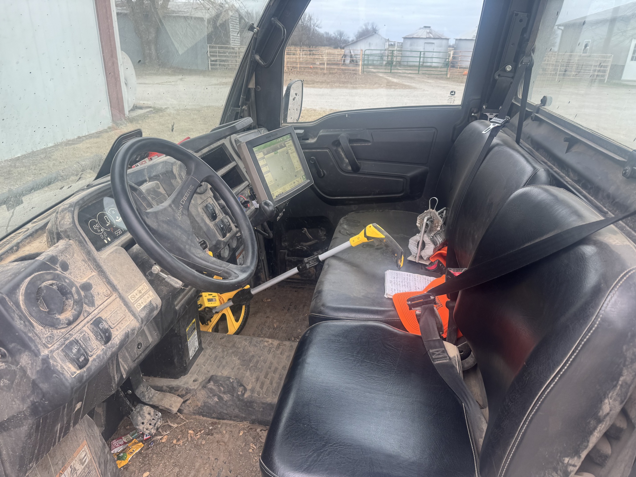  2023 John Deere XUV 835M at Heritage Tractor in Joplin, MO