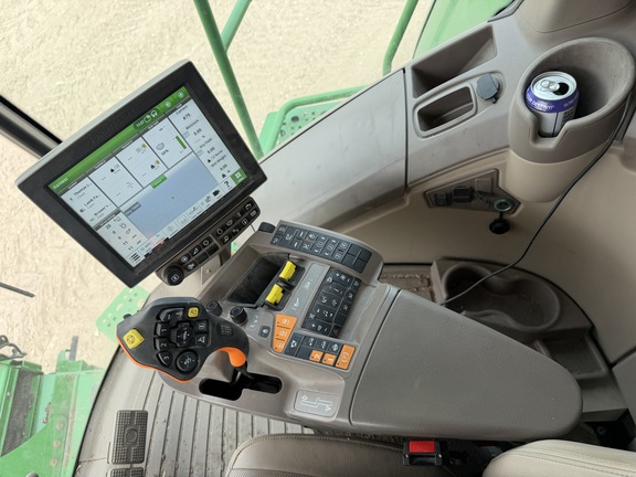 2022 John Deere S780 - Photo42