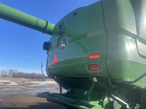 2022 John Deere S780 - Photo17